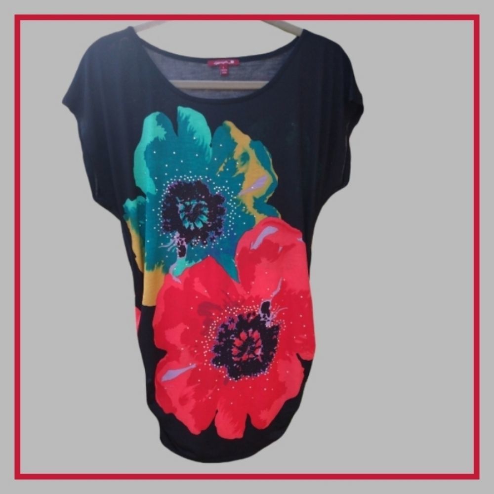 Silvergate Extended Sleeve Floral Placement Top